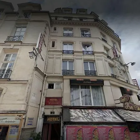 Le Petit Trianon Hotel Paris